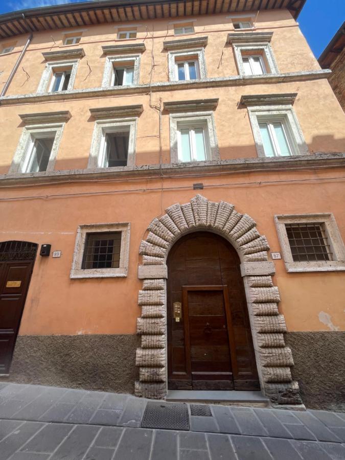Perugia Home Apartment La Dimora Dei Frati מראה חיצוני תמונה